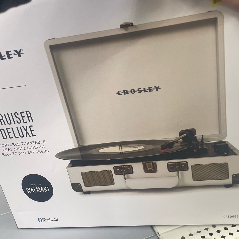 Nwt white Crosley record player